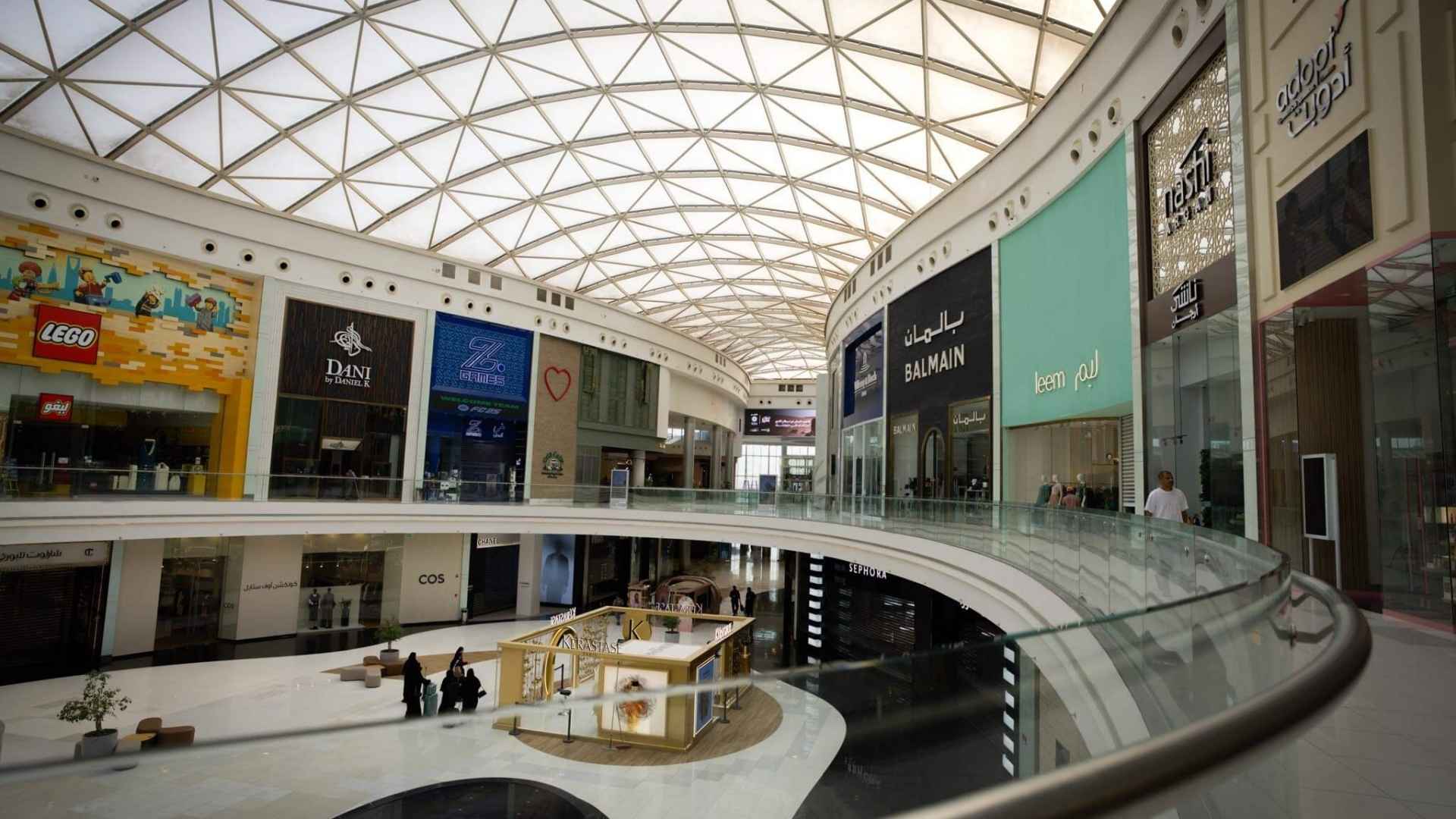 المولات والتجزئة